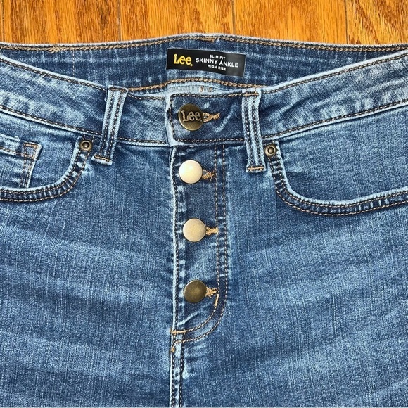 Lee Women's Slim Fit Skinny Ankle Button Fly High Rise Jeans Size 8 Medium - Picture 2 of 10